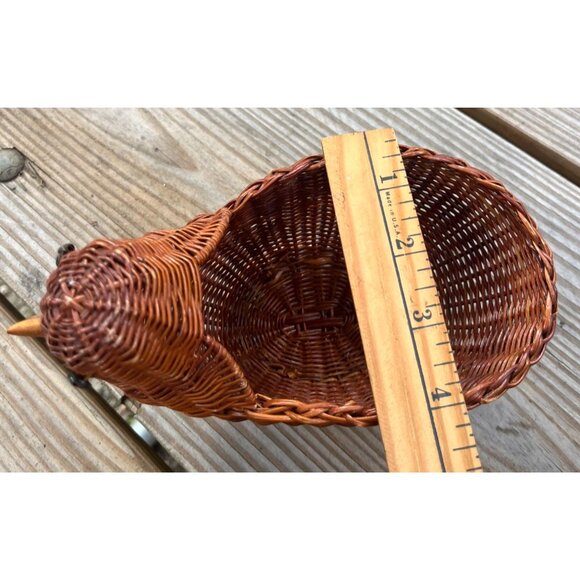 Vintage Avon Woven Wicker Hen Basket With Wooden Beak - Picture 11 of 11